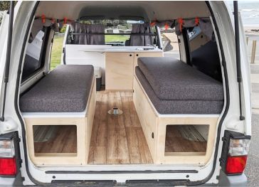 Surmatelas pliable avec une coupe en 4 coins