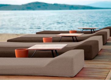 Bain de soleil jardin